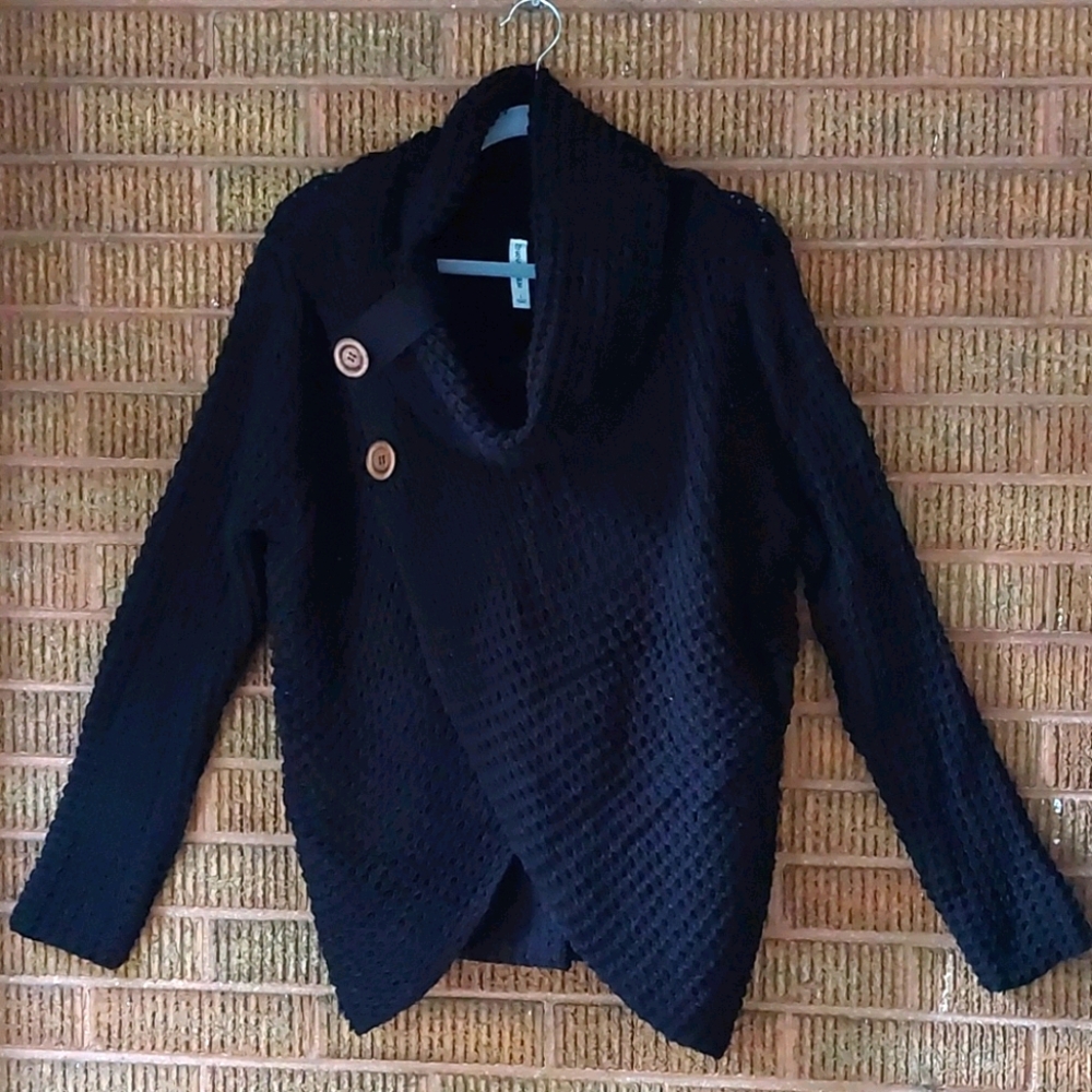 NWOT Gorgeous Black Knit Sweater